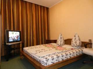 Апартаменты 3-room Apartment on Vintera Boulevard 36, by GrandHome Запорожье Апартаменты с 2 спальнями-5